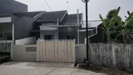 DI JUAL RUMAH DALAM CLUSTER PALLAZO MUTIARA GADING TIMUR KOTA BEKASI