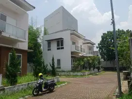 Dijual Rumah Payon Ponca Cirendeu