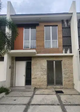 Rumah 2 Lantai Minimalis Greenland Residence Menganti