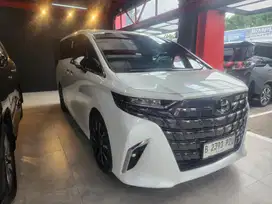 Toyota Alphard 2023 Bensin