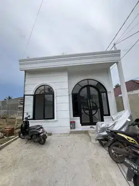 Townhouse 1 lantai Strategis Pinggir Aspal cocok Usaha & kantor