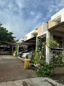 Rumah HOOK Disewakan di Cluster Exsclusive Allura Caman Bekasi