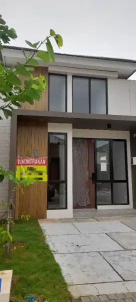DI SEWAKAN RUMAH BARU SIAP HUNI