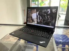 LENOVO CORE I5gen8 SSD 256 GB RAM 8 GB