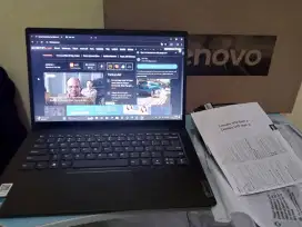 Leptop Lenovo windos 11pro ram 20gb