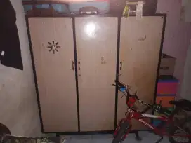 Jual 2 lemari jati