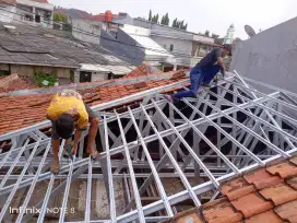 Bongkar atap lama dan pemasangan baja ringan
