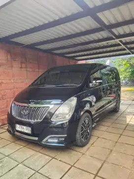 Jual Hyundai H - 1 Th 2018 Hitam Istimewa