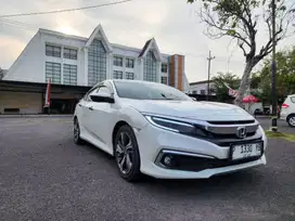Civic 1.5 ES at / matic 2020 # dp minim - km rendah