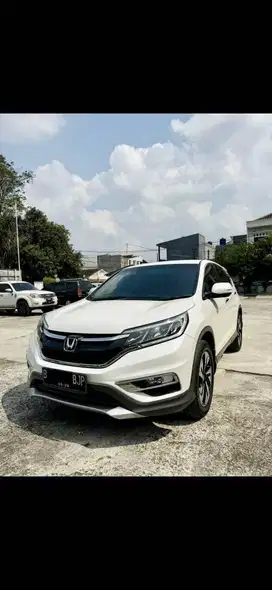 Honda crv 2.4 at 2016 bln 9 putih km 97 rb tgn 1.