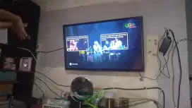 TV  smart Samsung 32 in