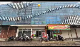 Disewakan Cepat Ruko 3 Lantai Lokasi Super Strategis