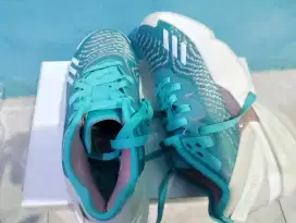 Adidas D,O,N  issue 4 x mitchell ori