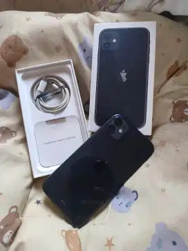 Iphone 11 64 gb ibox. Garansi on. Tt atau jual.