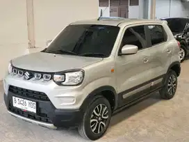 Suzuki S-Presso 1.0 AT 2023 Silver PREMIUM B1426HOG