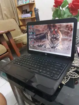 Laptop HP 1000 Ram 8GB Mulus Windows 10
