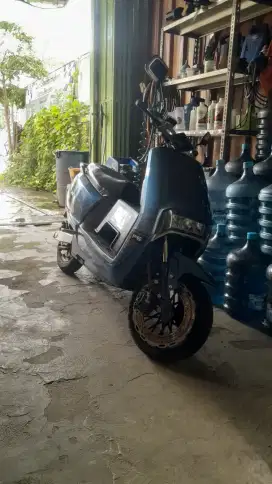 Di jual motor listrik merk tangkas P6/ uwinfly n9r0