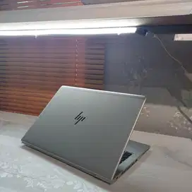 HP ELITEBOOK 735 G5 AMD RYZEN 7 2700U RAM 16GB SSD 512GB VGA 1G A-VN