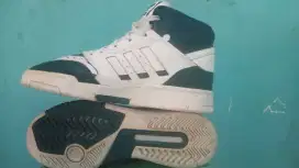 Sepatu size 41cowok cewek