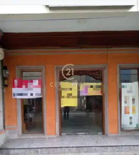 Ruko bekas salon, lokasi strategis di Graha Marcella Bintaro(5206-INH)