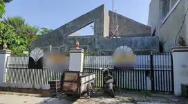 Dijuwal Tanah dan Eks Bangunan Gudang di Jl. Muradi Raya, Kembangarum
