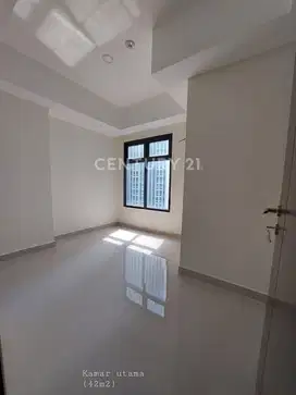 Apartemen Chadstone Cikarang Lantai 11 2br Pool View Samping Tol