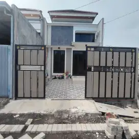 Rumah Baru di Wonorejo Selatan Rungkut Surabaya