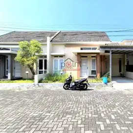 Rumah bagus luas di cluster ekslusive nyaman dekat UNS solo