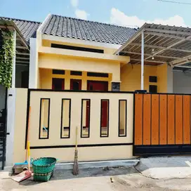 Rumah cantik gress minimalis siap huni di Gawanan Colomadu