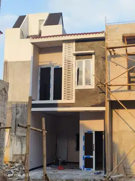 Rumah baru 2 lantai 2 kamar tidur 1 garasi mobil murah bisa kpr