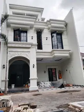 RUMAH KEREN DI DALAM CLUSTER JAGAKARSA JAKARTA SELATAN