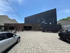Gedung Raya Jemursari STRATEGIS BAGUS