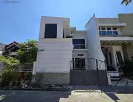 Rumah GRIYA ASRI Pakuwon City , Strategis, Minimalis, Siap Huni