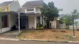Jual Murah Rumah LT.156m View Bagus di Legenda Wisata