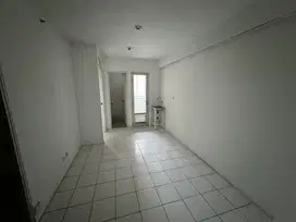 Apartemen Gading Nias 2 Kamar Kosongan View Lepas ke Mal