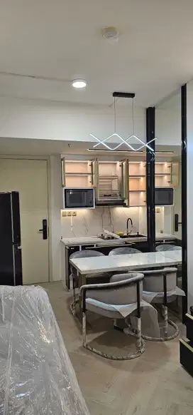 DIJUAL APARTEMEN SEMI FURNISHED PAKUWON CITY MAL SIAP HUNI TOWER AMOR