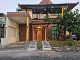 Rumah Mewah Perumahan Taman Tiara Regency Sidoarjo Kota
