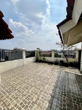 Bismillah dijual cepat rumah second 100 meter dari jln tanjung barat