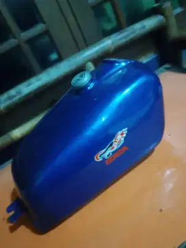 Tangki Honda CB 100