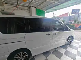 Nissan Serena 2015 Bensin