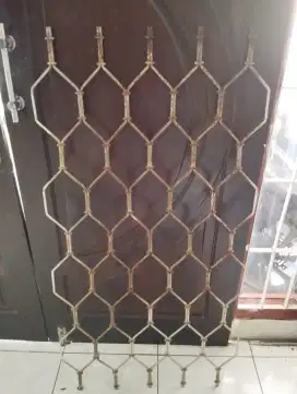Jual Teralis bekas jendela besi super