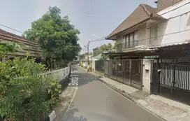 CESSIE RUMAH JL. BENDA V, JAGAKRSA, JAKARTA SELATAN