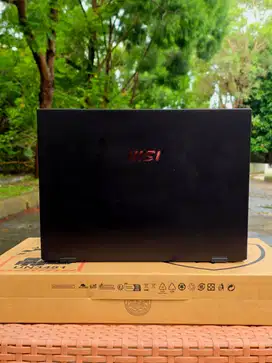 MSI Summit E13 Flip Evo A13MT i7-1360P 16GB 1TB 13.3 Touch (LIKE NEW)