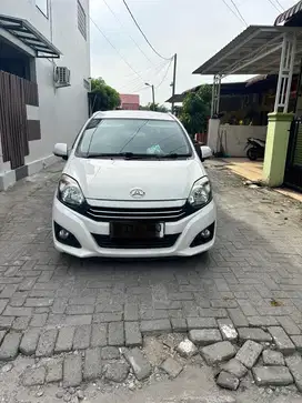 Ayla x deluxe mantap