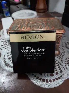 Bedak revlon sama tempatnya