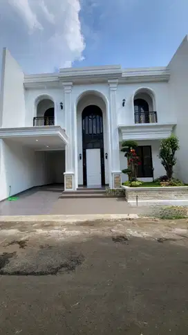 Rumah mewah brand new modern classic di Puri Bintaro sektor 9