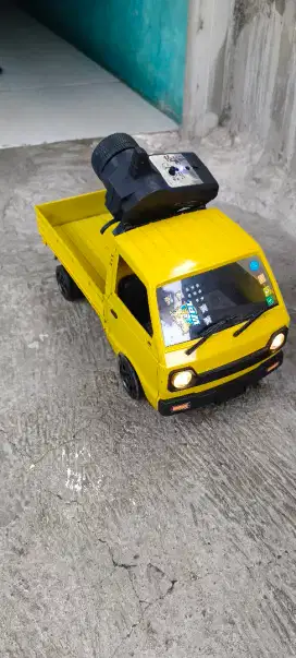 mobil rc wpl d12