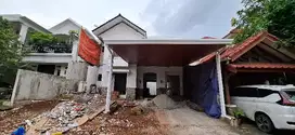 DIJUAL. .RUMAH MURAH 2 LANTAI SEDANG RENOVASI TOTAL DI CLUSTER DEPAN!