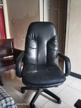 Kursi kantor Atasan/Bos