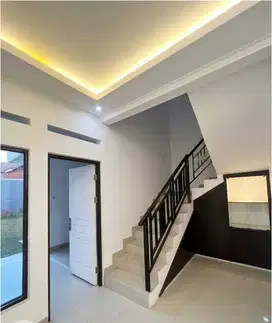 Rumah 2 Lantai Minimalist Bangunan Baru Turangga Bandung